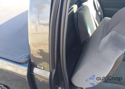 2004 GMC Sierra 1500 Sle z USA, uszkodzony, nr VIN 1GTEK14T84Z196961